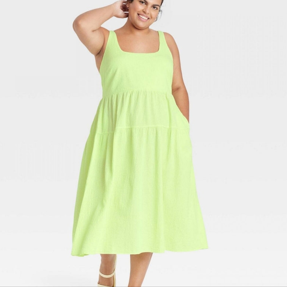 NWT Ava Viv Women's Plus Size Sleeveless Tie-Back Tiered Midi Dress
